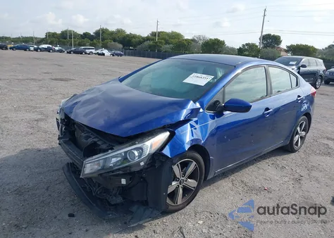 2018 Kia Forte S из США, поврежденный, VIN 3KPFL4A78JE238482